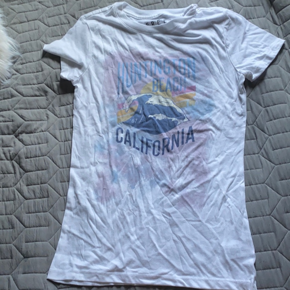 Aeropostale t shirt